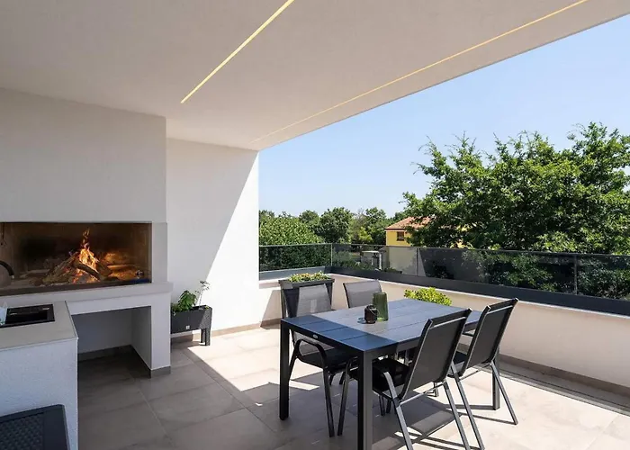 아파트 Ana 포레치